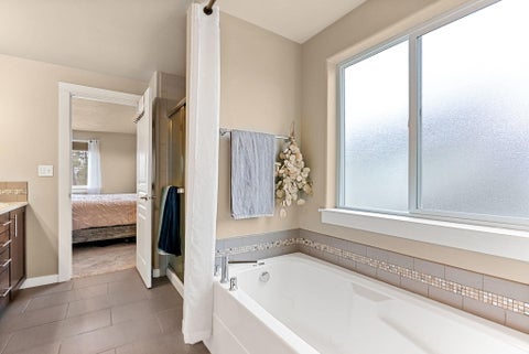 Tiny photo for 21245 SE Golden Market Lane, Bend, OR 97702 (MLS # 220223368)