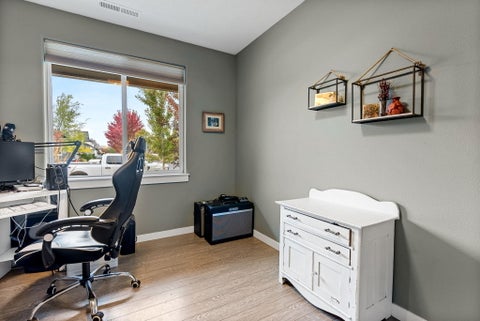 Tiny photo for 21245 SE Golden Market Lane, Bend, OR 97702 (MLS # 220223368)