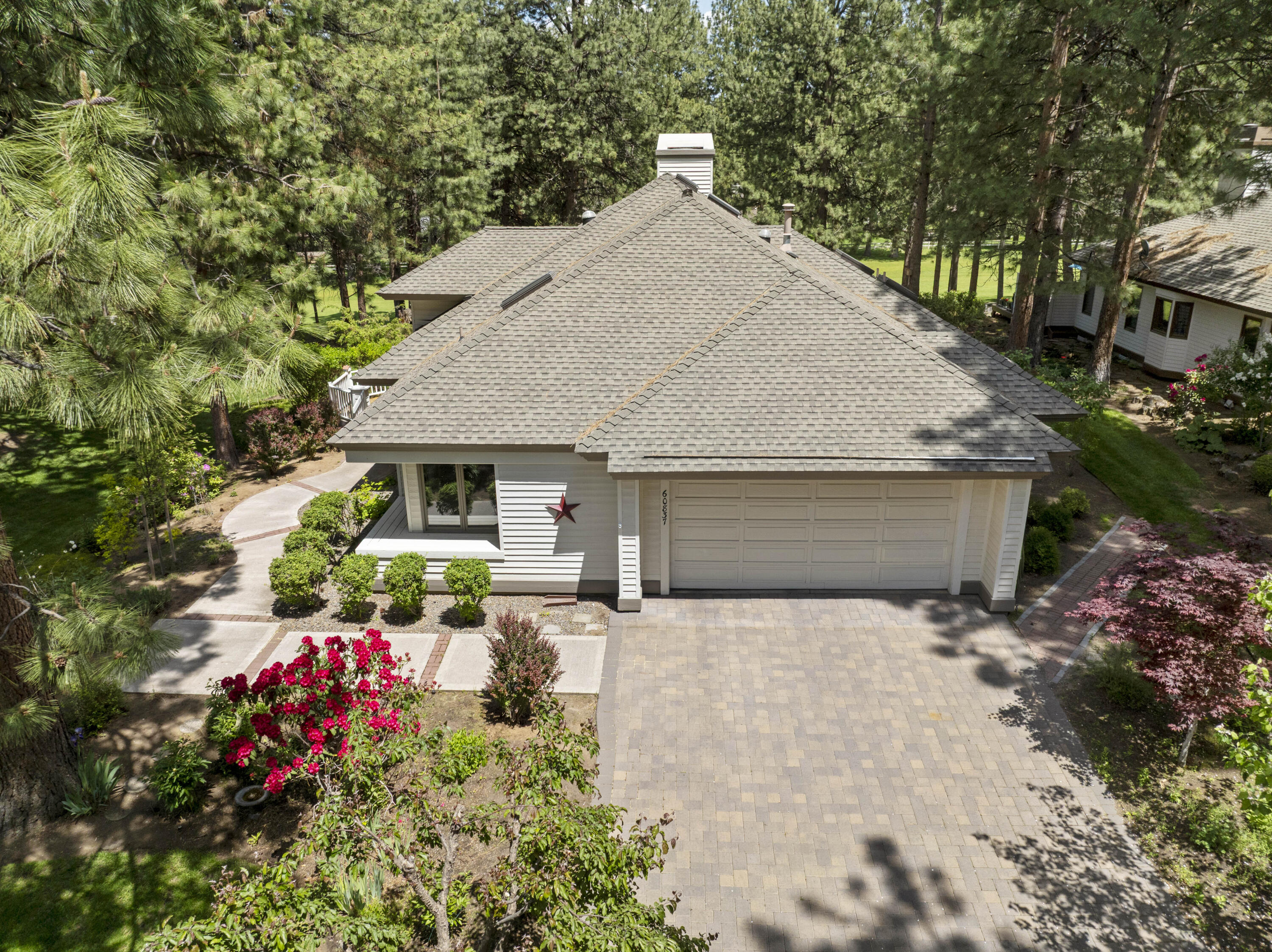 60837 Willow Creek Loop