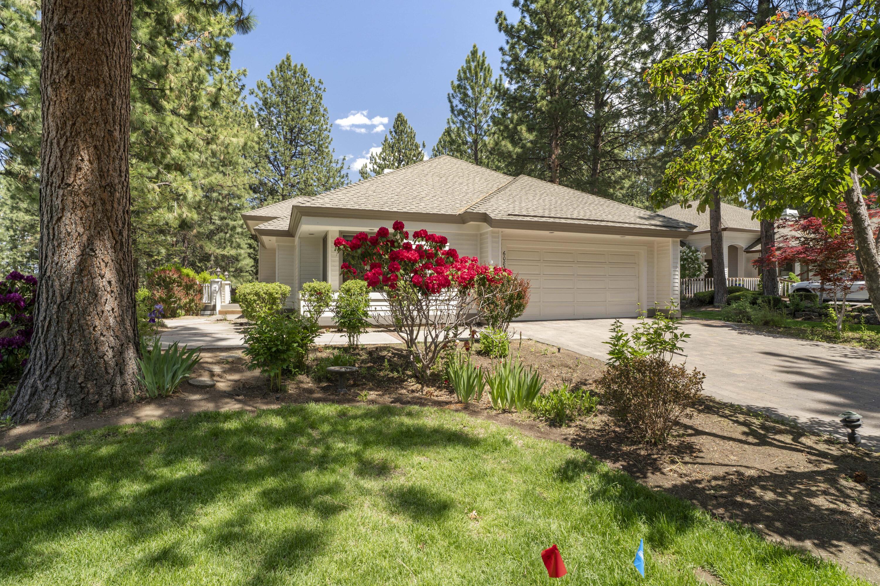60837 Willow Creek Loop