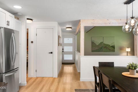Tiny photo for 69573 Halter, Sisters, OR 97759 (MLS # 220222739)