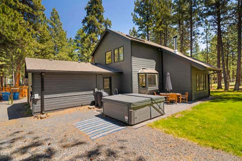 Tiny photo for 69573 Halter, Sisters, OR 97759 (MLS # 220222739)