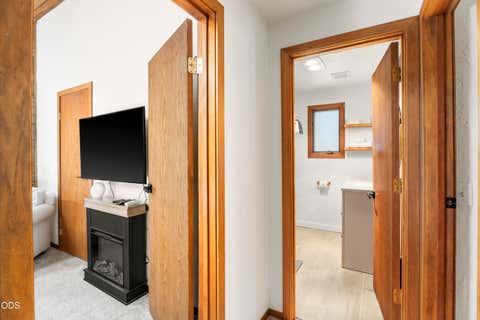 Tiny photo for 69573 Halter, Sisters, OR 97759 (MLS # 220222739)