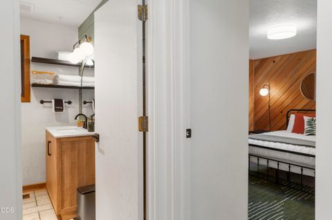 Tiny photo for 69573 Halter, Sisters, OR 97759 (MLS # 220222739)