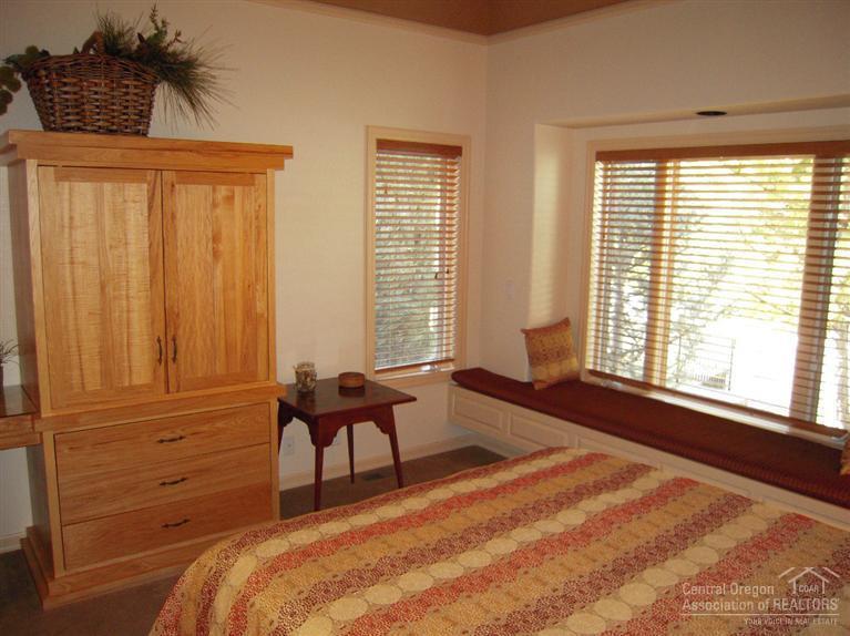 StoneTH - Residential