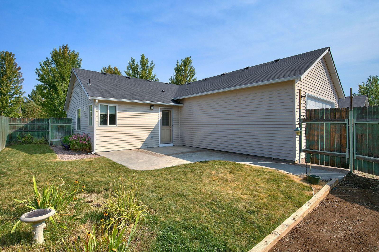 Larkspur - Residential