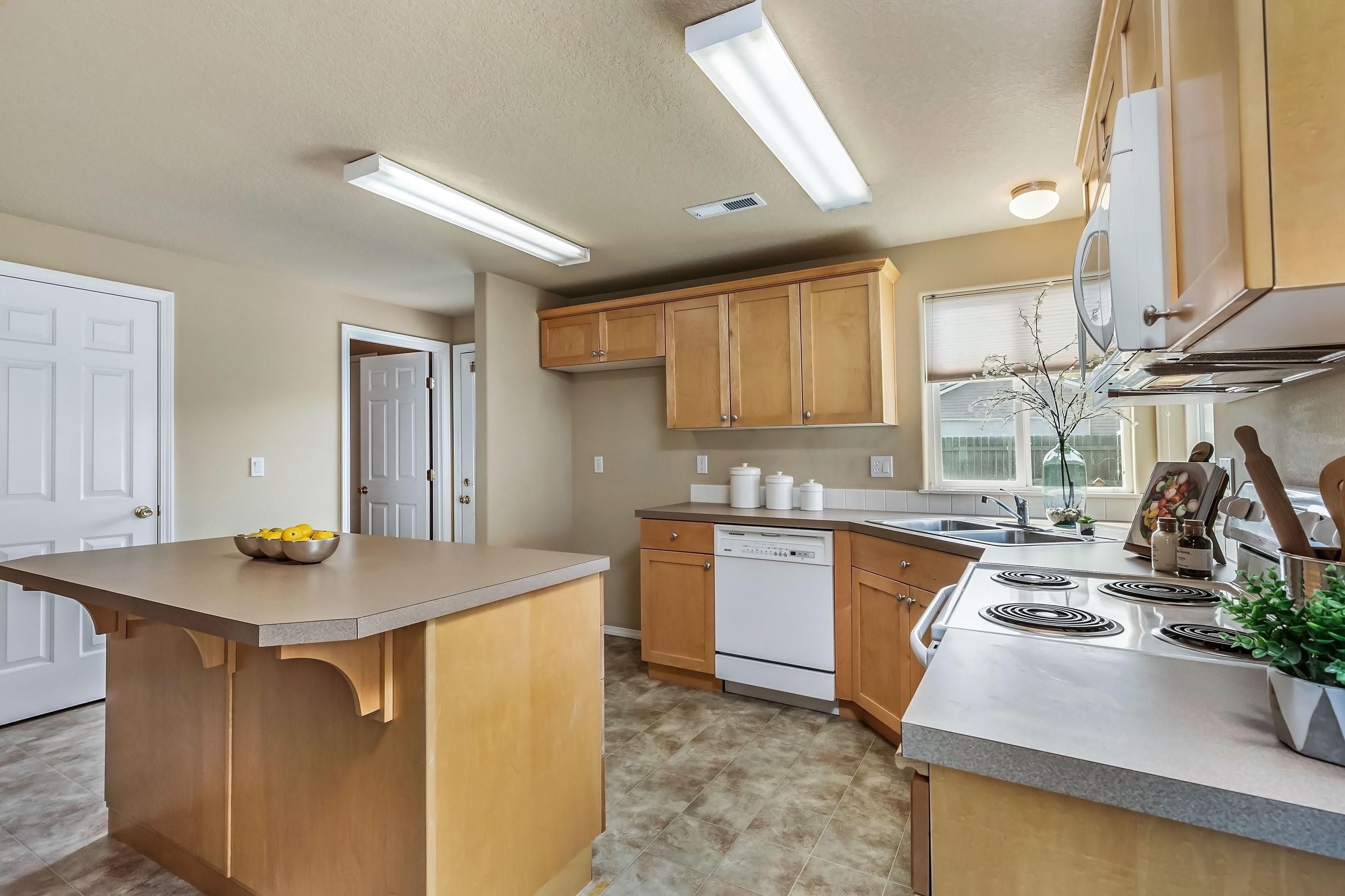 Larkspur - Residential