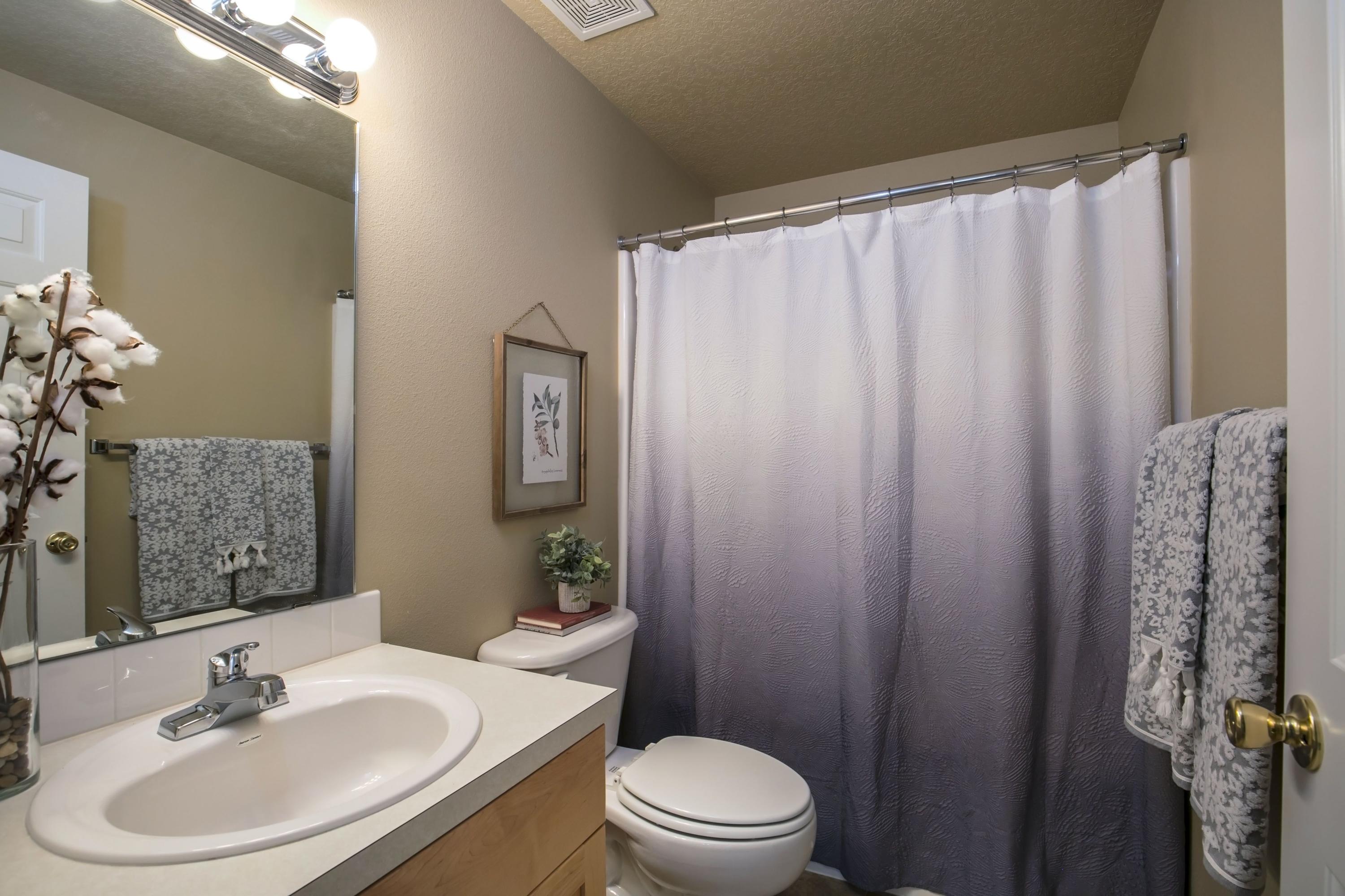 Larkspur - Residential