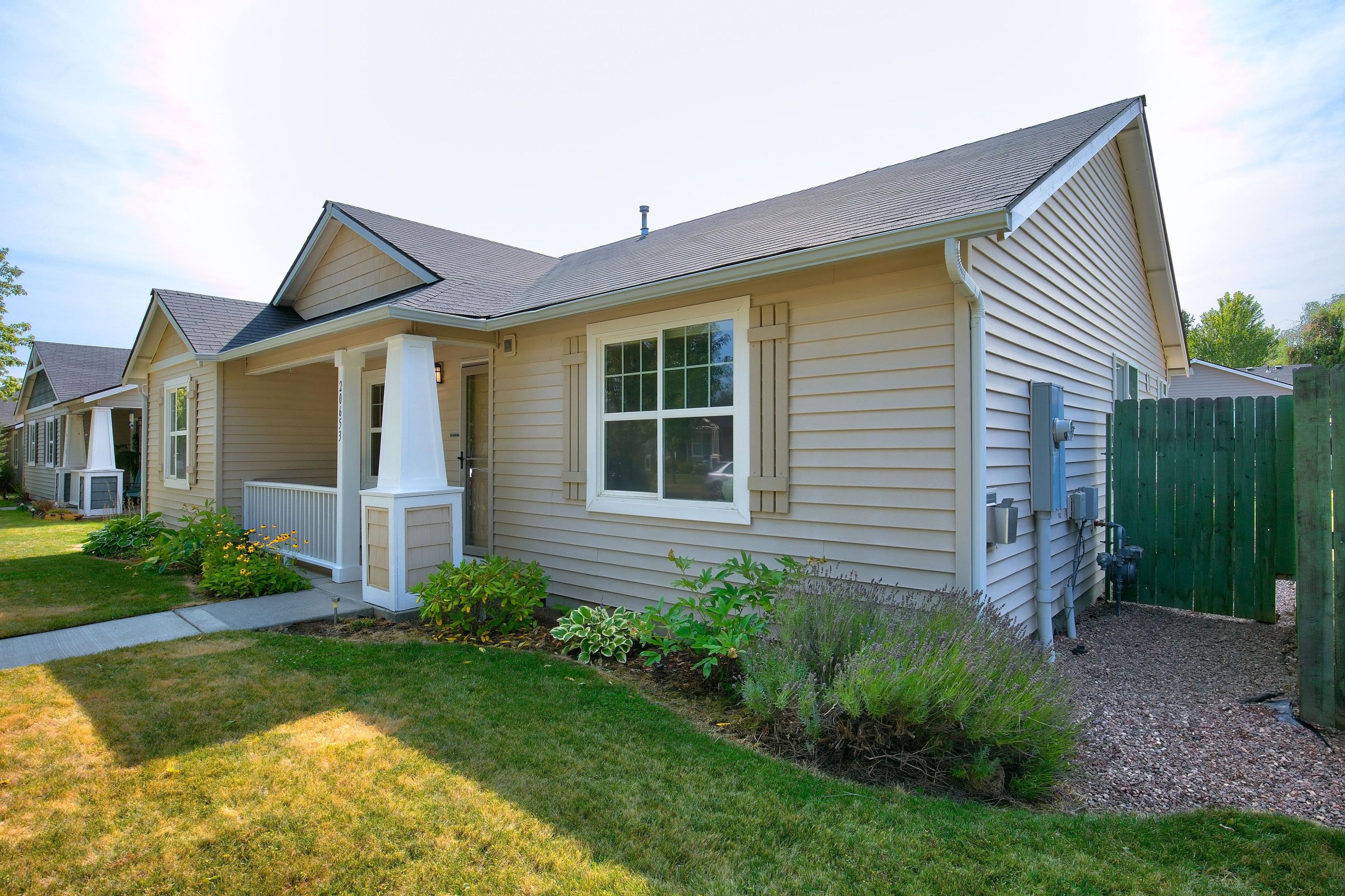 Larkspur - Residential