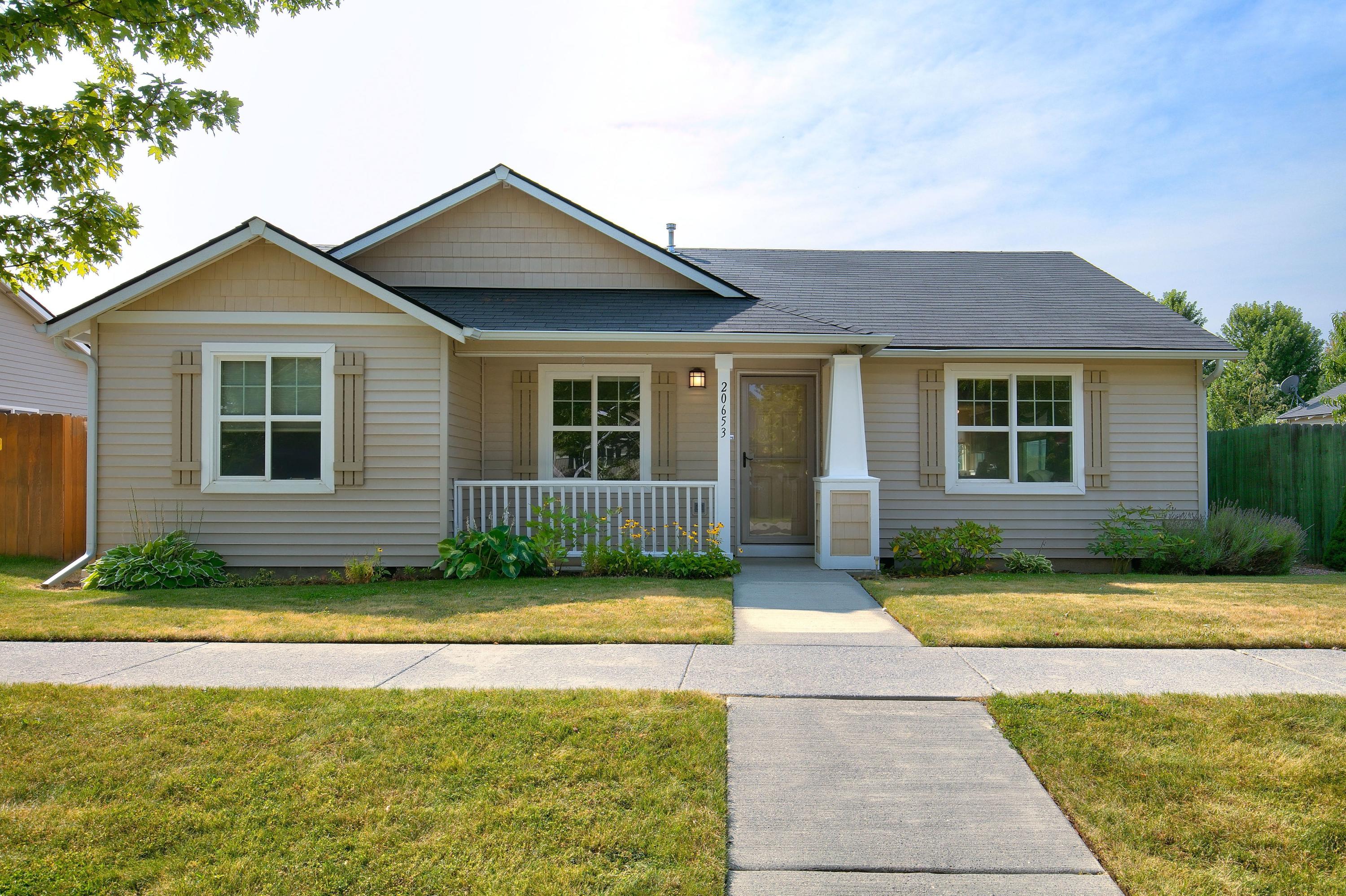 Larkspur - Residential