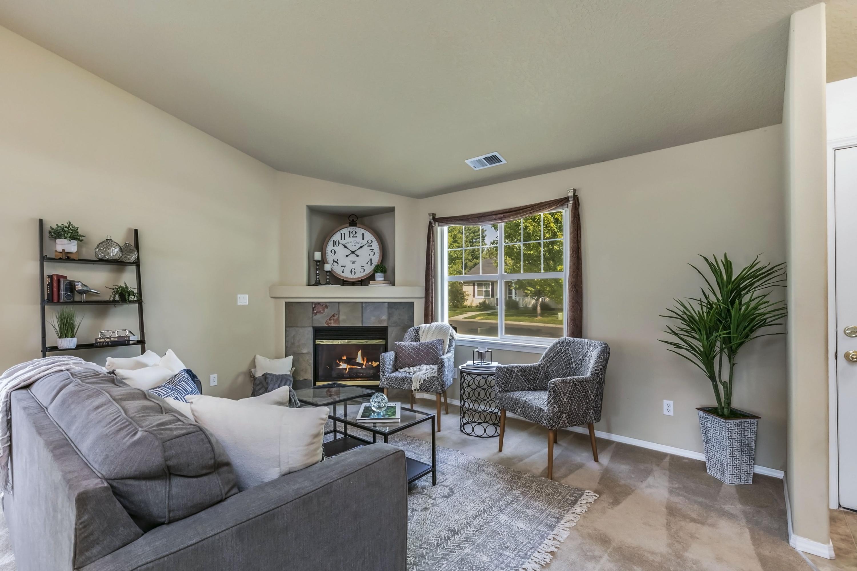 Larkspur - Residential