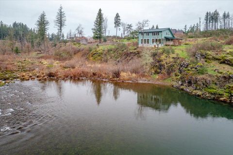 Tiny photo for 33910 Railroad Avenue, Gates, OR 97346 (MLS # 220216867)