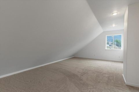 Tiny photo for 33910 Railroad Avenue, Gates, OR 97346 (MLS # 220216867)