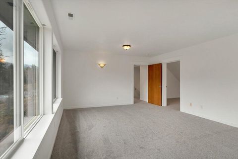 Tiny photo for 33910 Railroad Avenue, Gates, OR 97346 (MLS # 220216867)