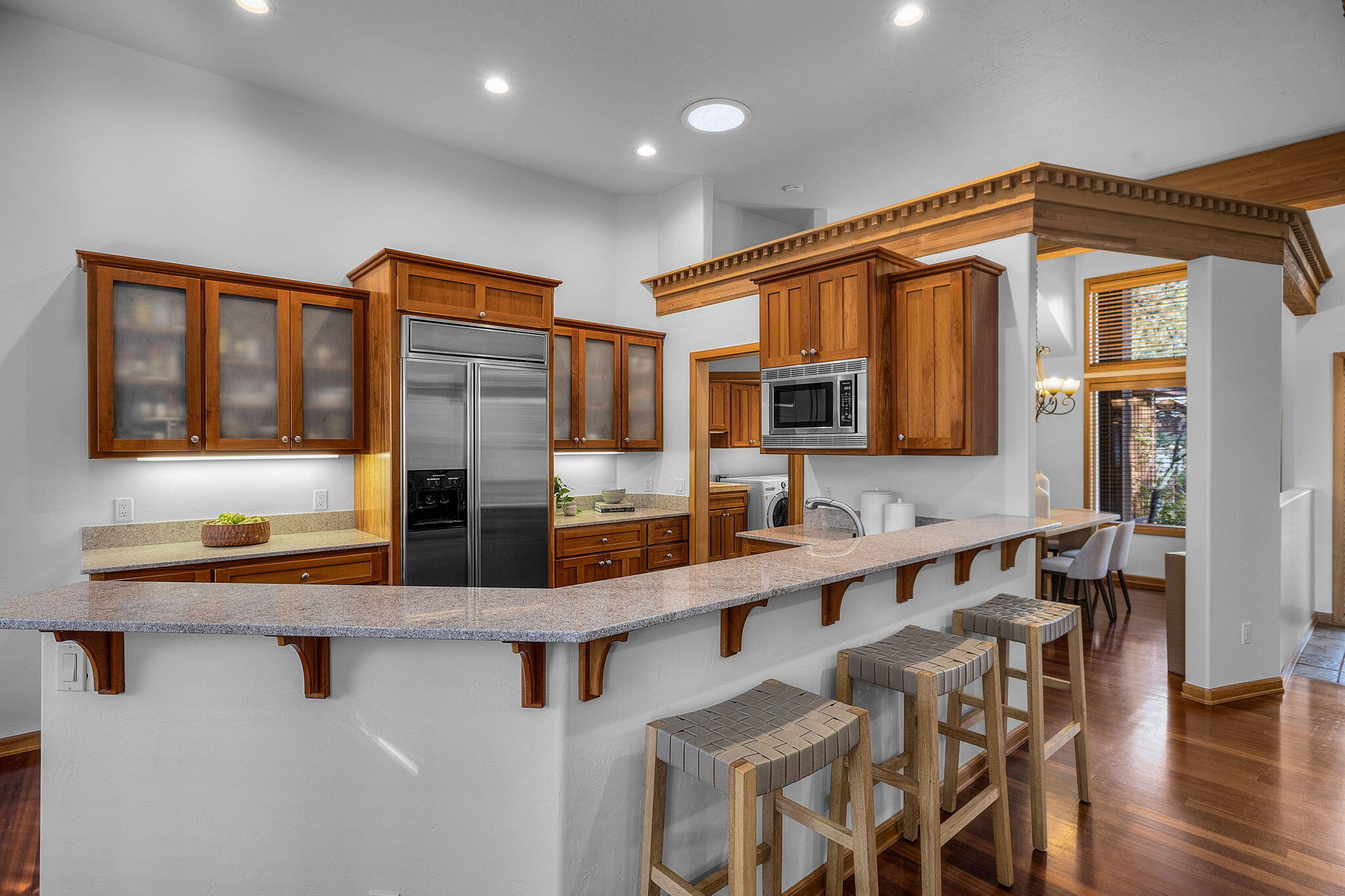 Broken Top - Residential