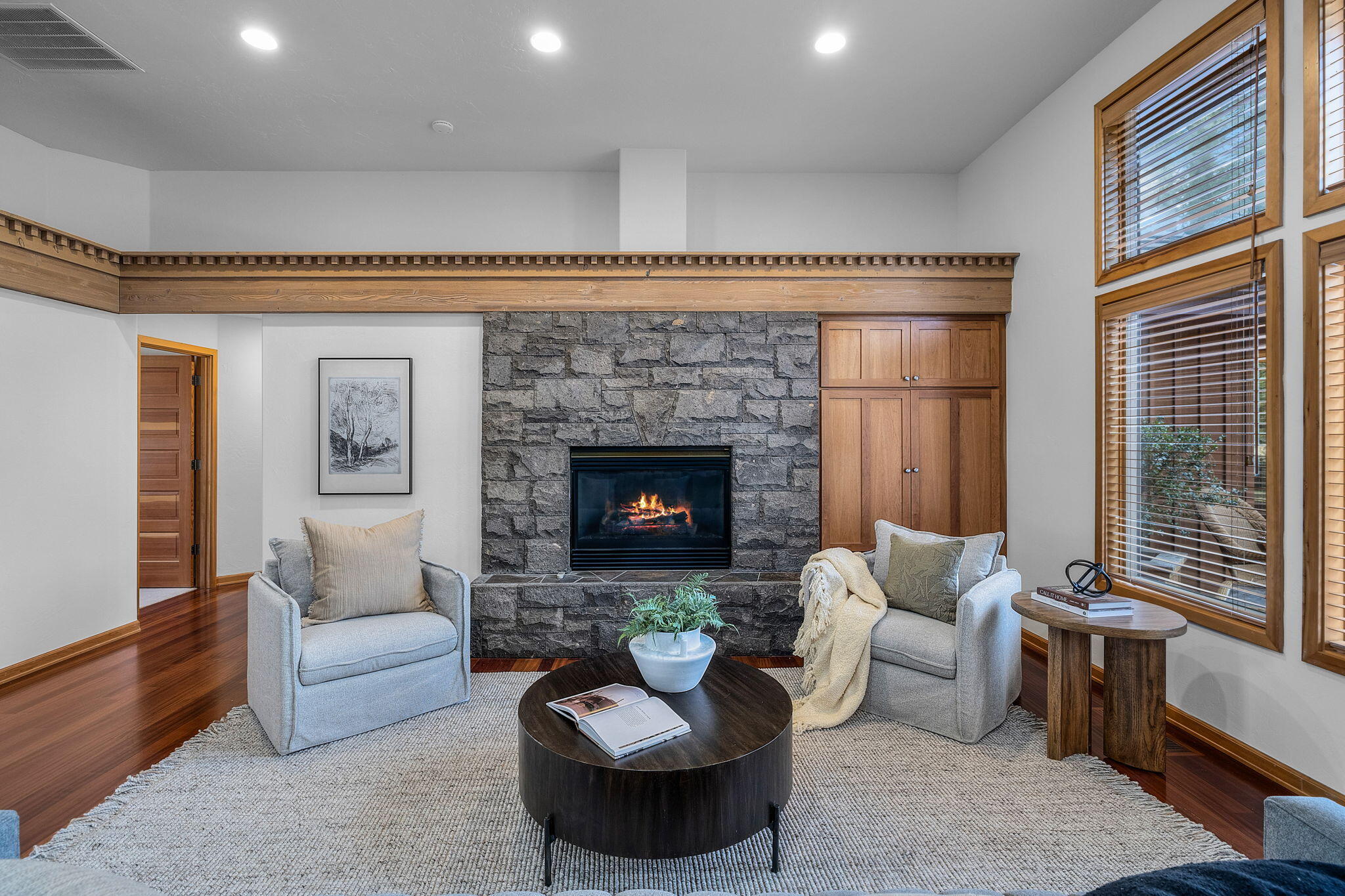 Broken Top - Residential