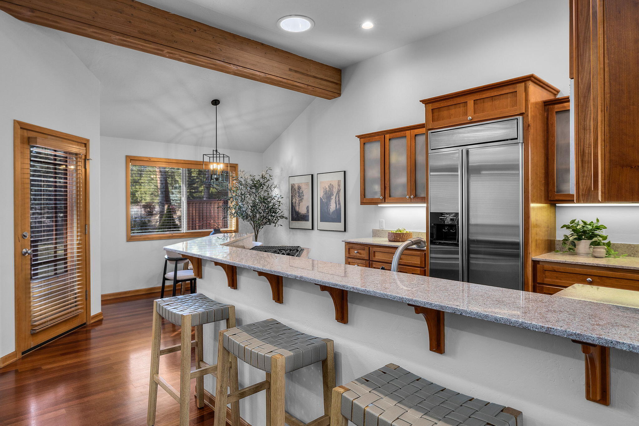 Broken Top - Residential