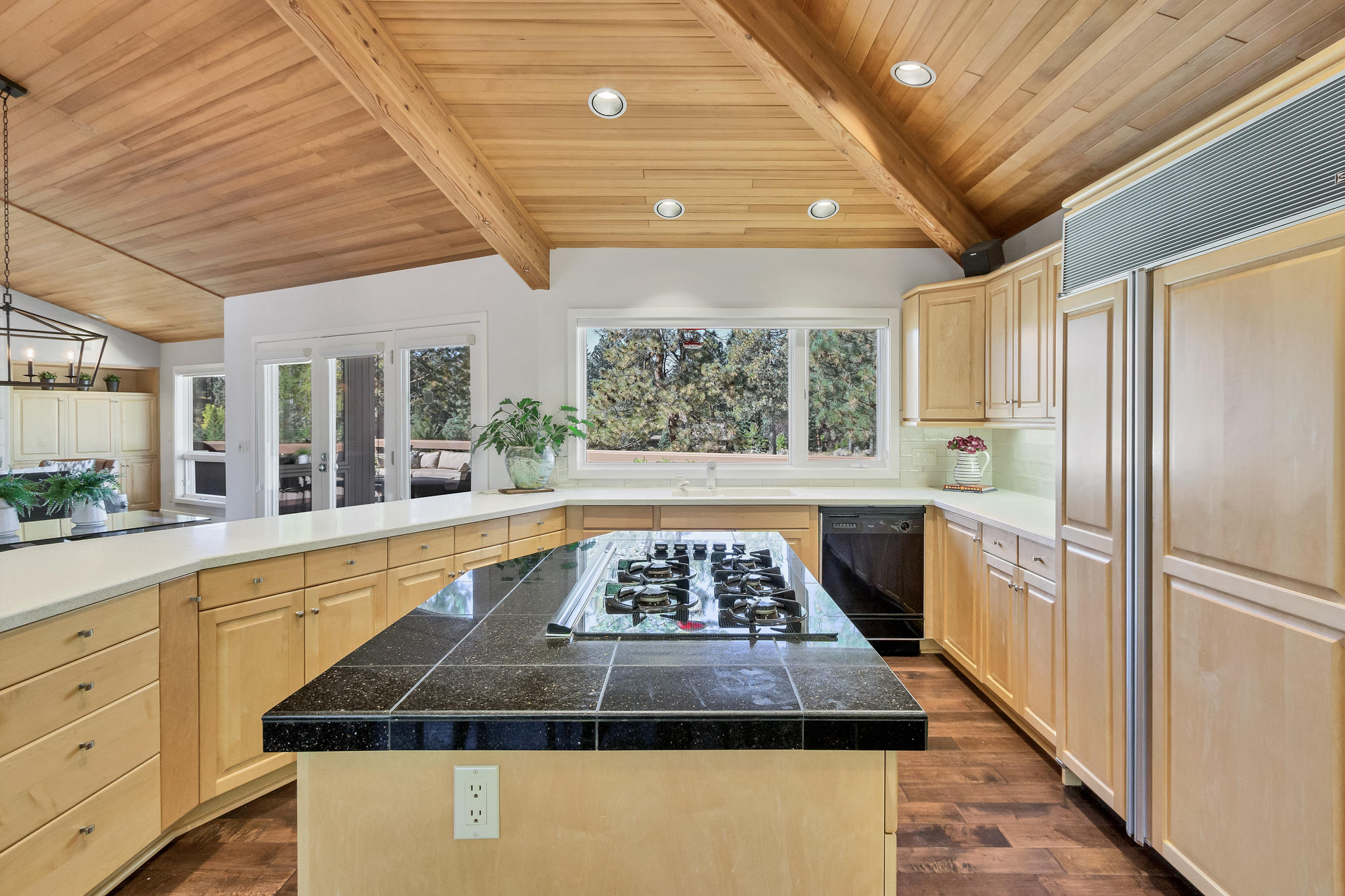 Broken Top - Residential