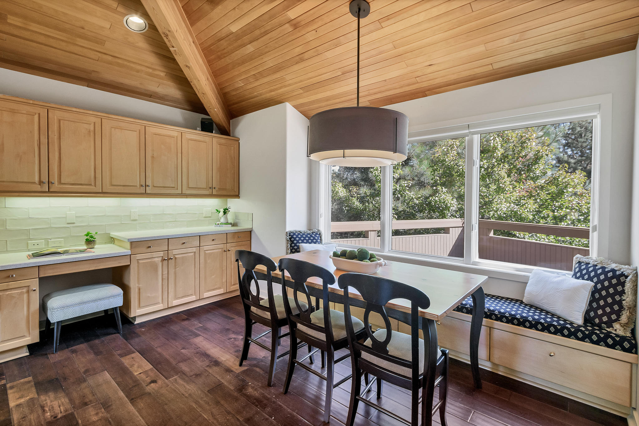 Broken Top - Residential