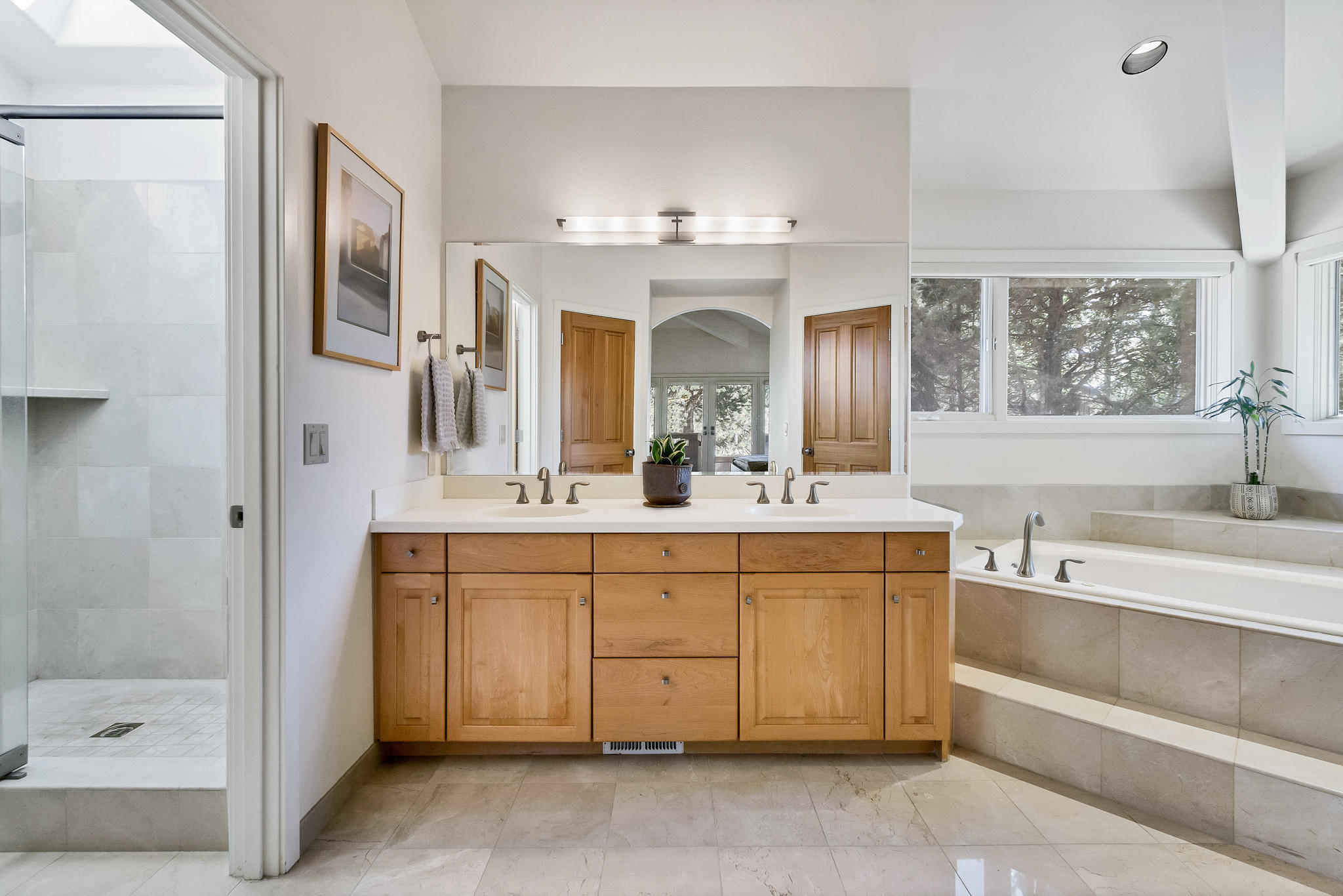 Broken Top - Residential