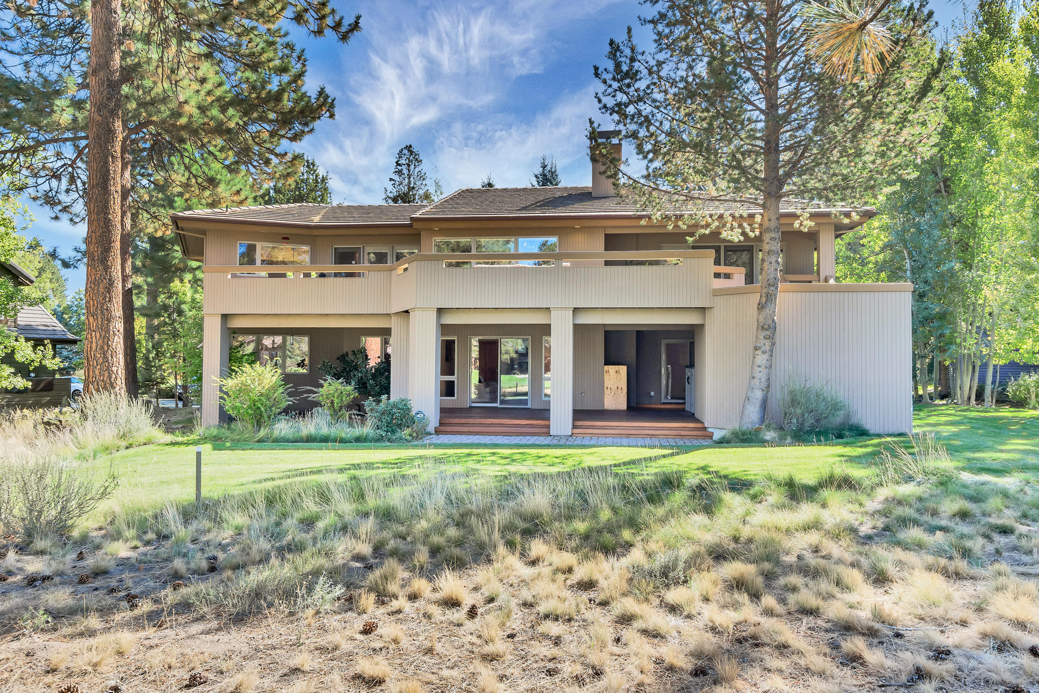 Broken Top - Residential