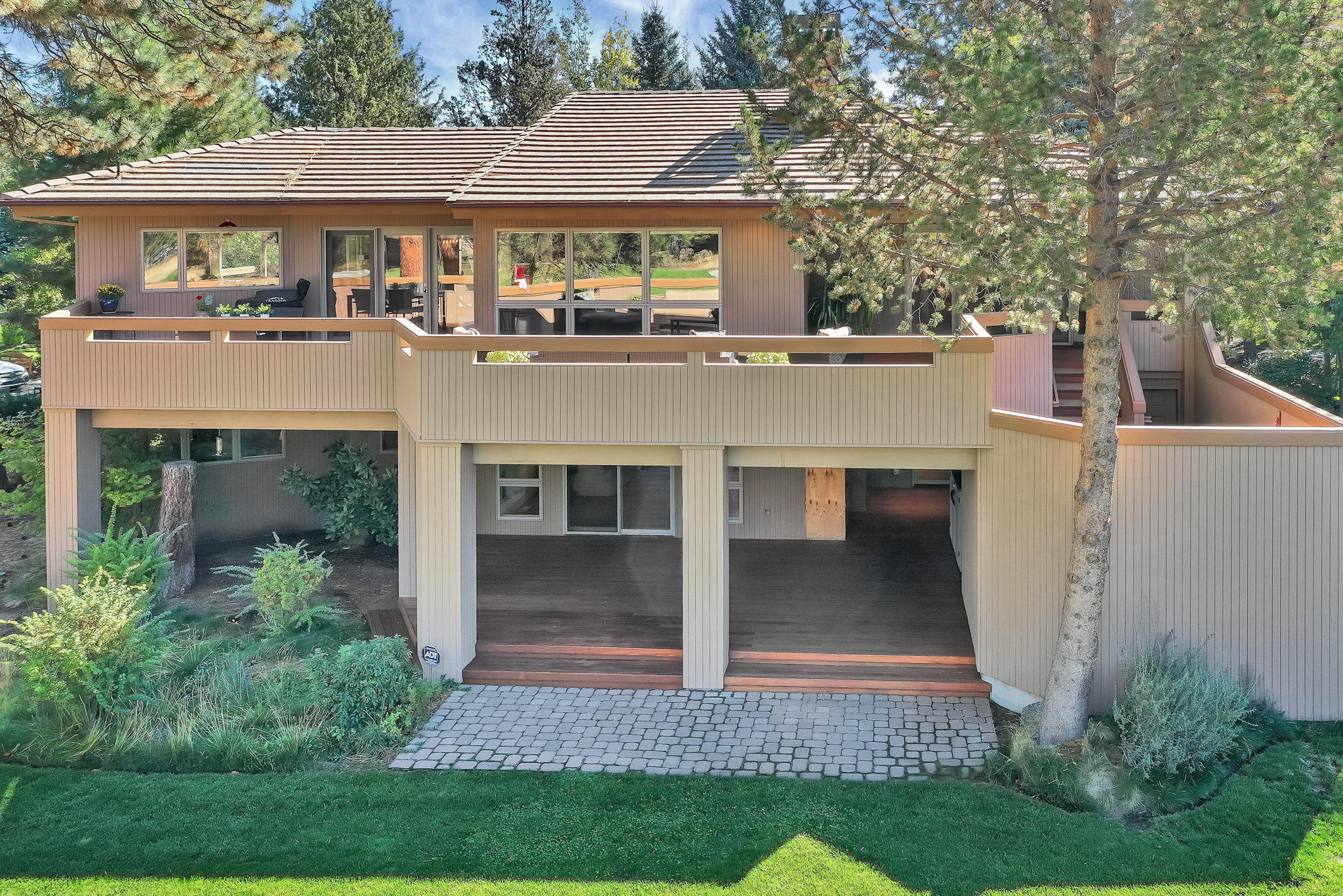 Broken Top - Residential