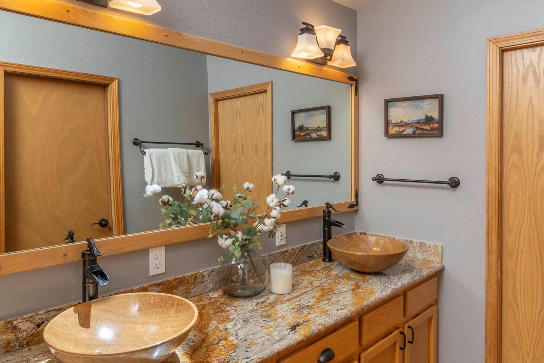 Fairway Point Villag - Residential