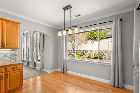 Tiny photo for 1868 NW F Street, Grants Pass, OR 97526 (MLS # 220217693)