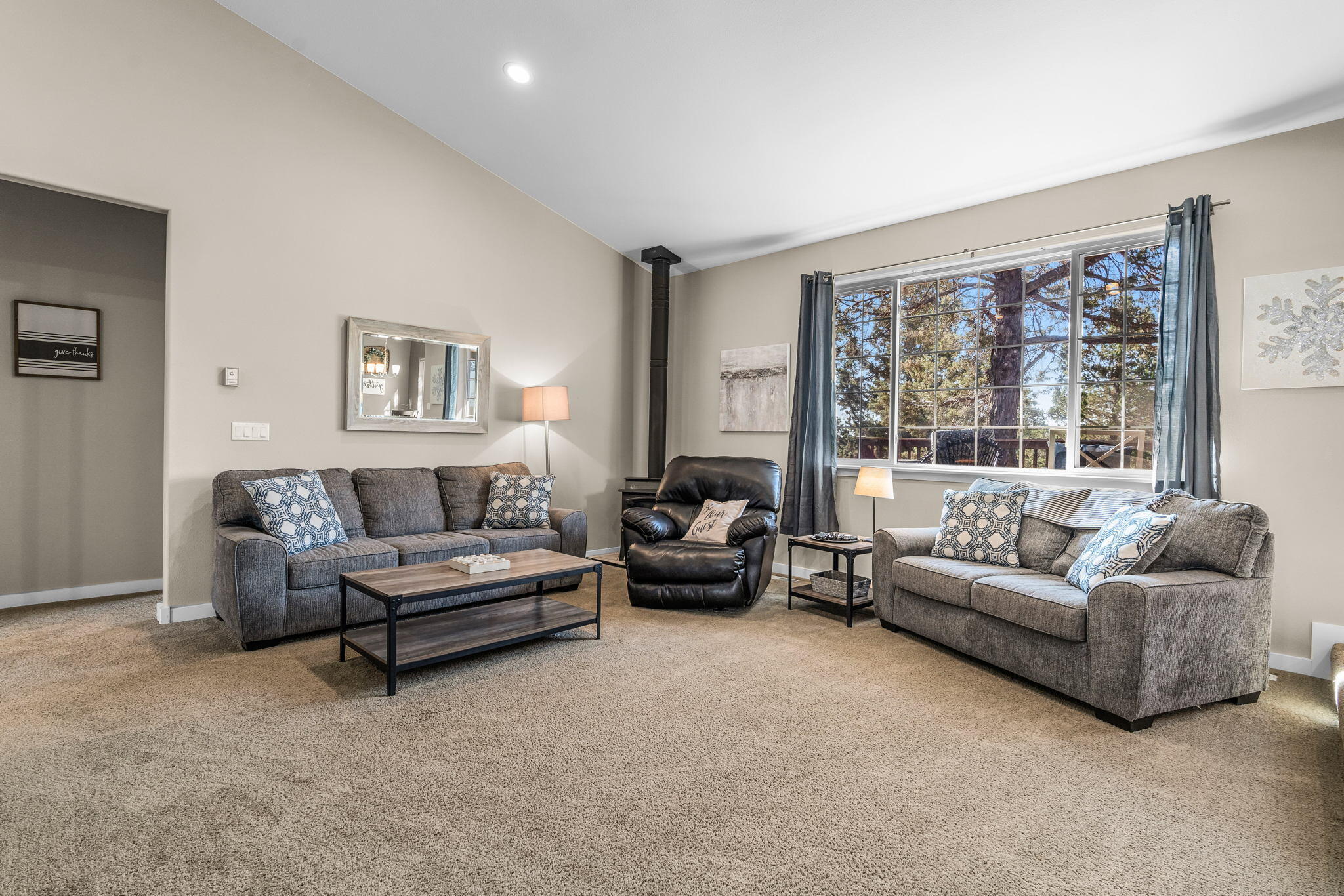 Eagle Crest - Residential