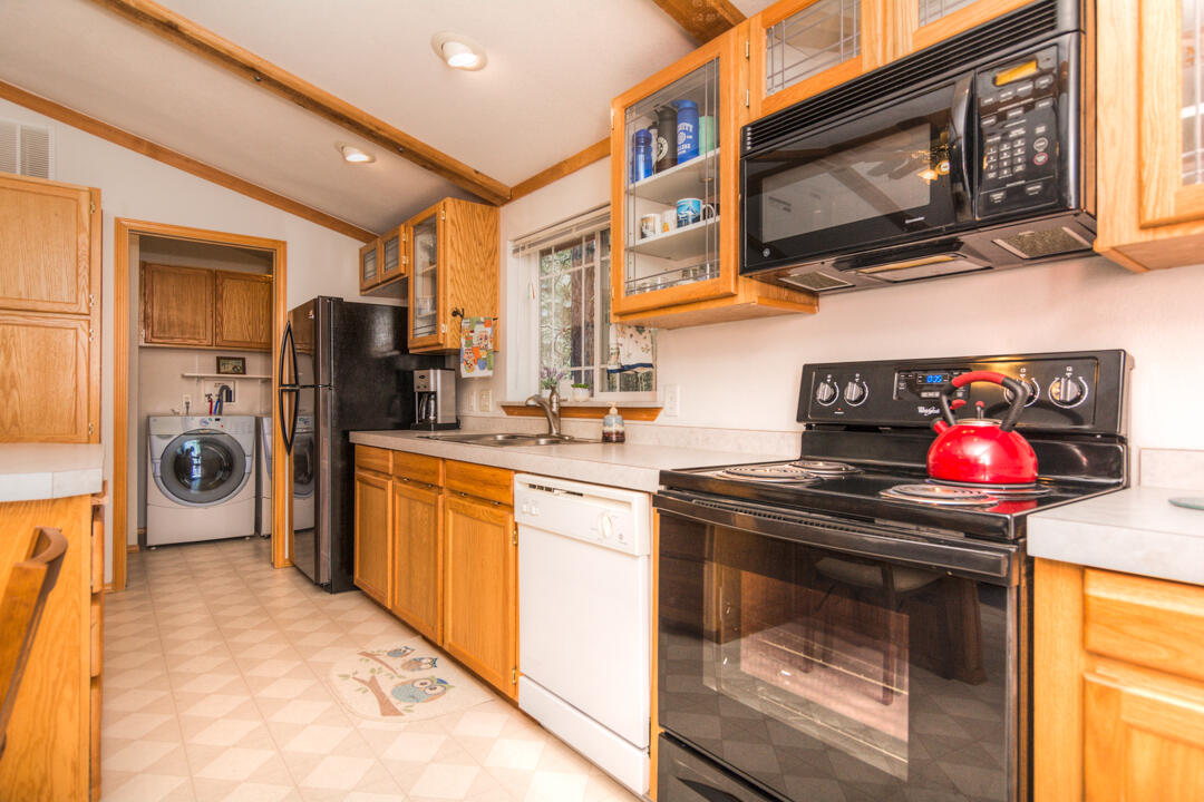 Ponderosa Pines - Residential