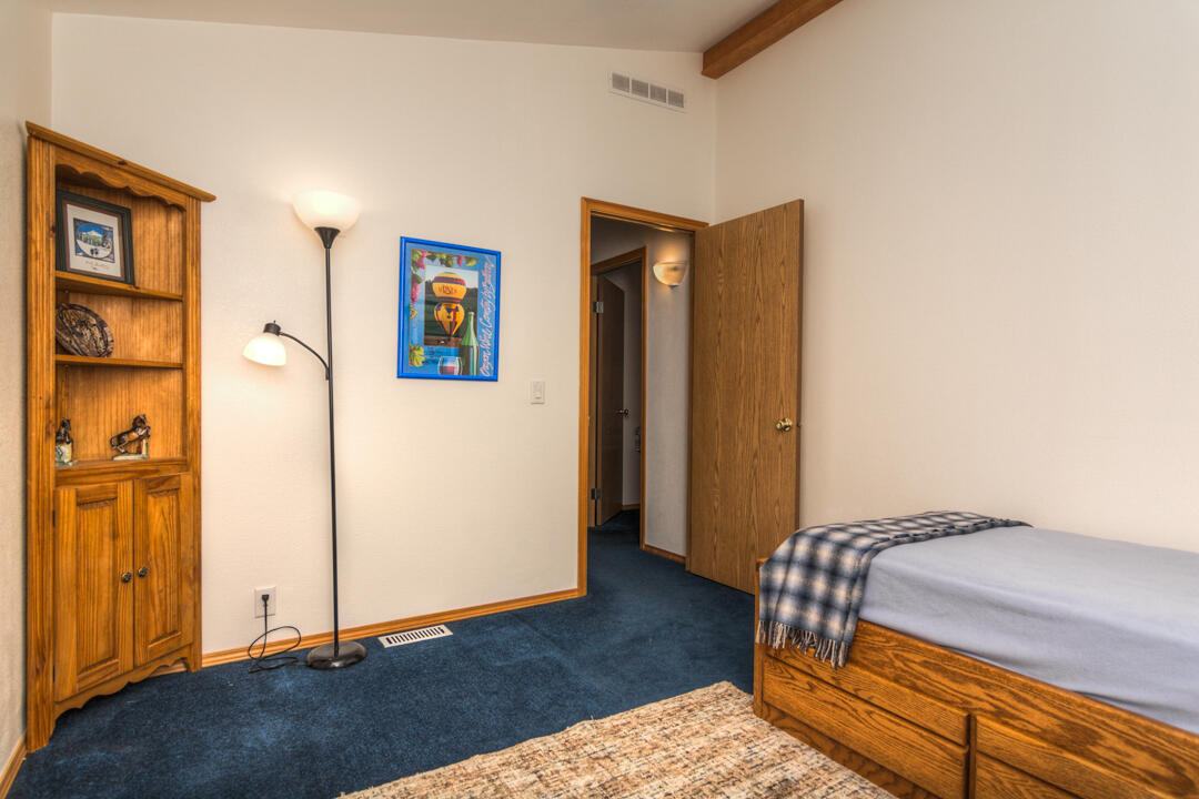 Ponderosa Pines - Residential