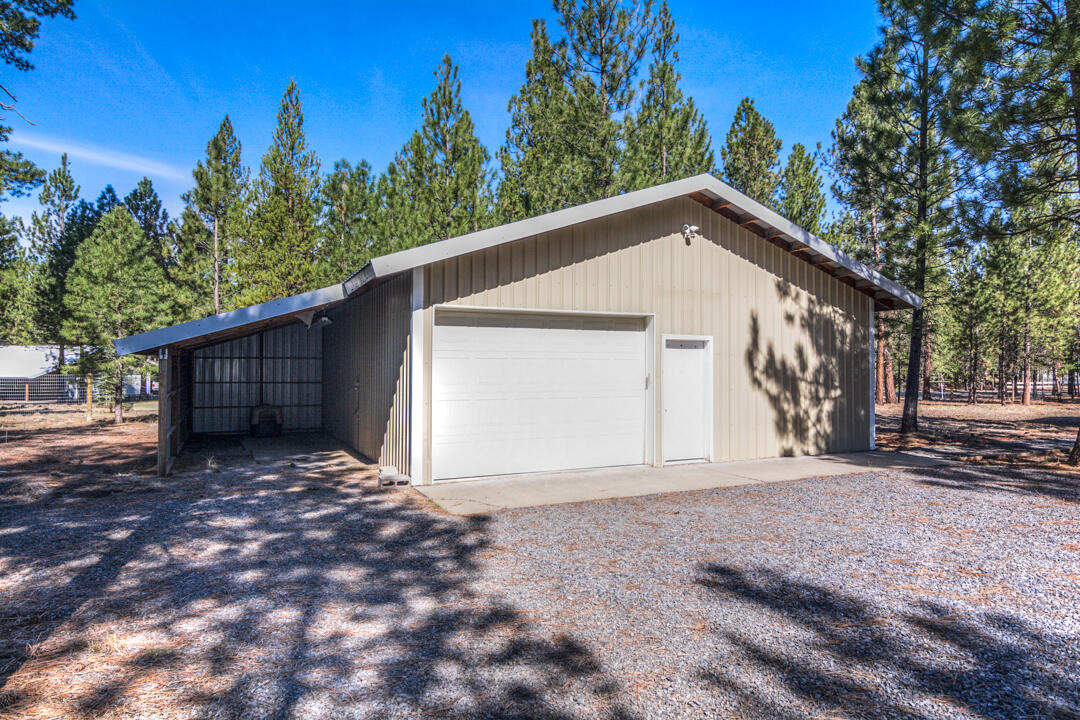 Ponderosa Pines - Residential