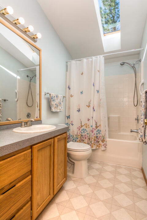 Ponderosa Pines - Residential