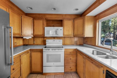 Tiny photo for 70936 Chicory #GH 196, Black Butte Ranch, OR 97759 (MLS # 220214922)