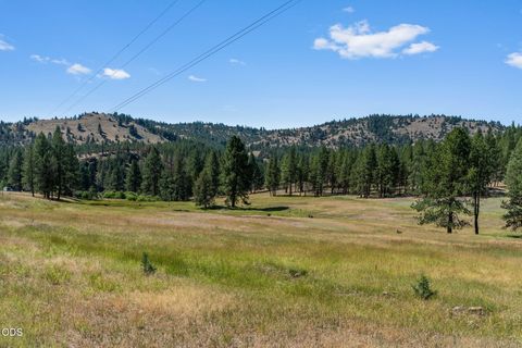Tiny photo for 29001 NE Duncan Creek RD, Prineville, OR 97754 (MLS # 220224512)
