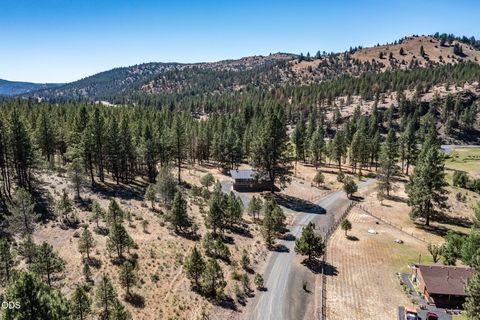 Tiny photo for 29001 NE Duncan Creek RD, Prineville, OR 97754 (MLS # 220224512)