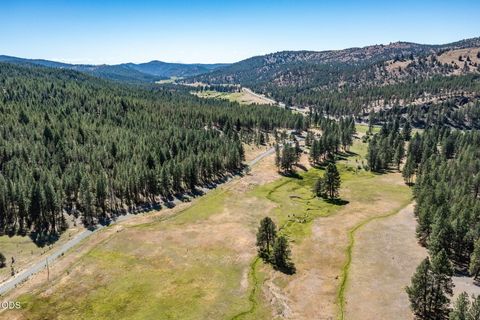 Tiny photo for 29001 NE Duncan Creek RD, Prineville, OR 97754 (MLS # 220224512)