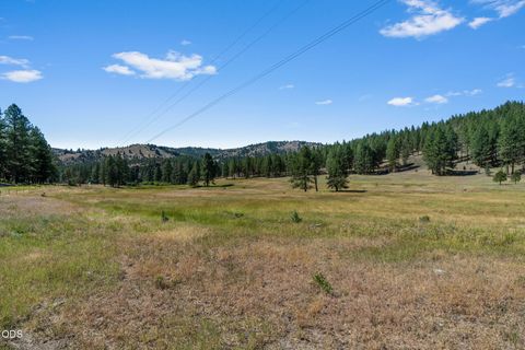Tiny photo for 29001 NE Duncan Creek RD, Prineville, OR 97754 (MLS # 220224512)
