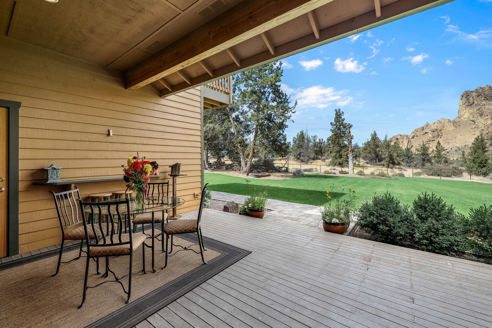 Rock And River - Residential