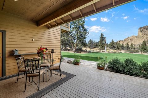 Tiny photo for 3885 NE Xenolith Street, Terrebonne, OR 97760 (MLS # 220213035)