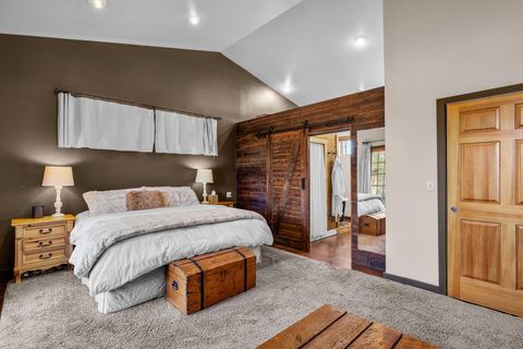 Tiny photo for 3885 NE Xenolith Street, Terrebonne, OR 97760 (MLS # 220213035)