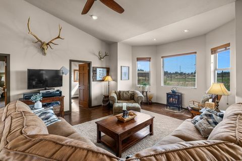 Tiny photo for 3885 NE Xenolith Street, Terrebonne, OR 97760 (MLS # 220213035)