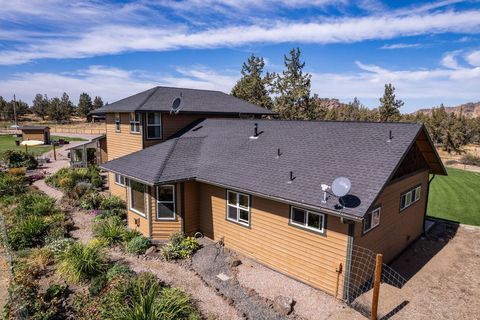 Tiny photo for 3885 NE Xenolith Street, Terrebonne, OR 97760 (MLS # 220213035)