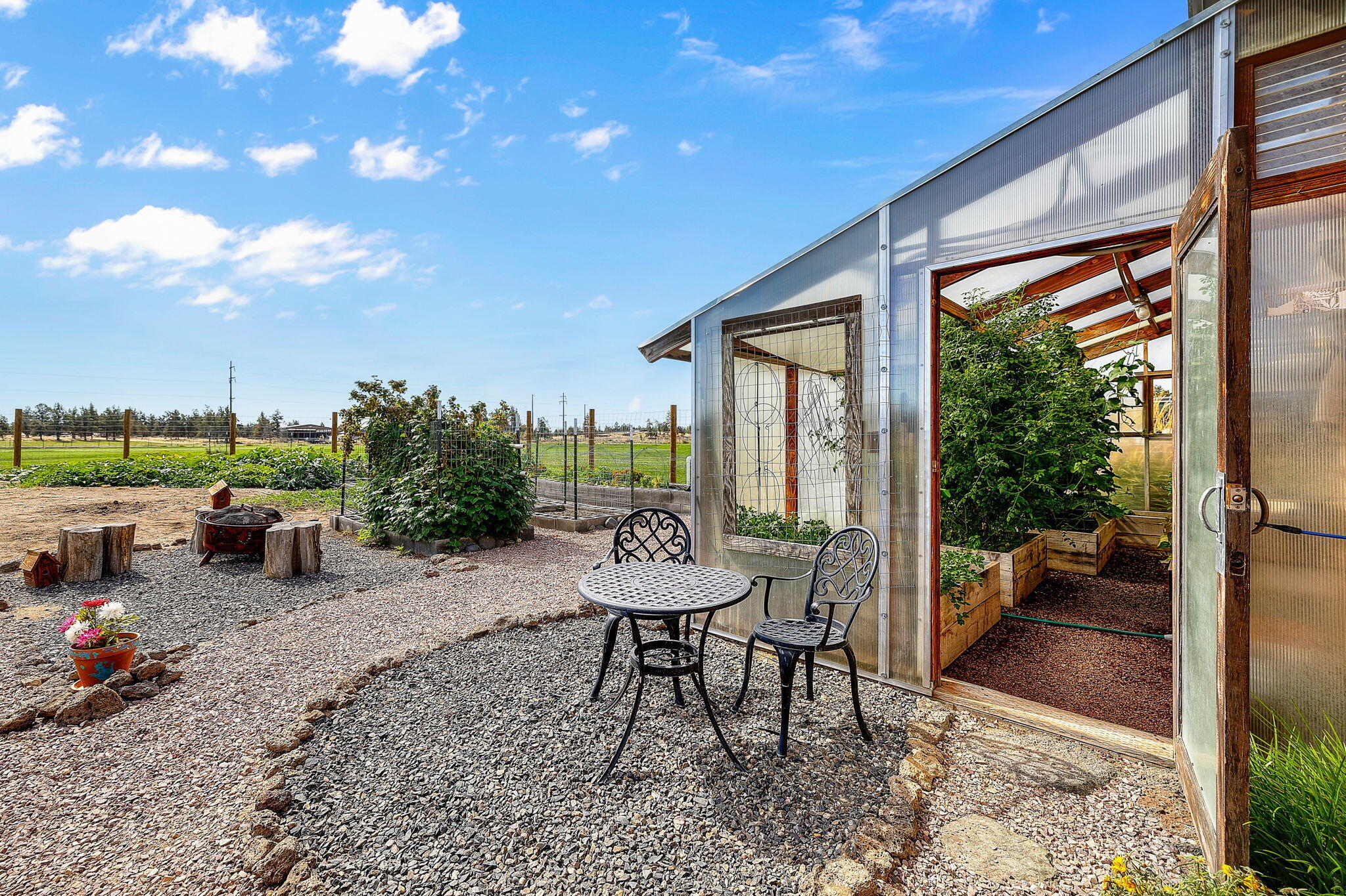 Rock And River - Residential