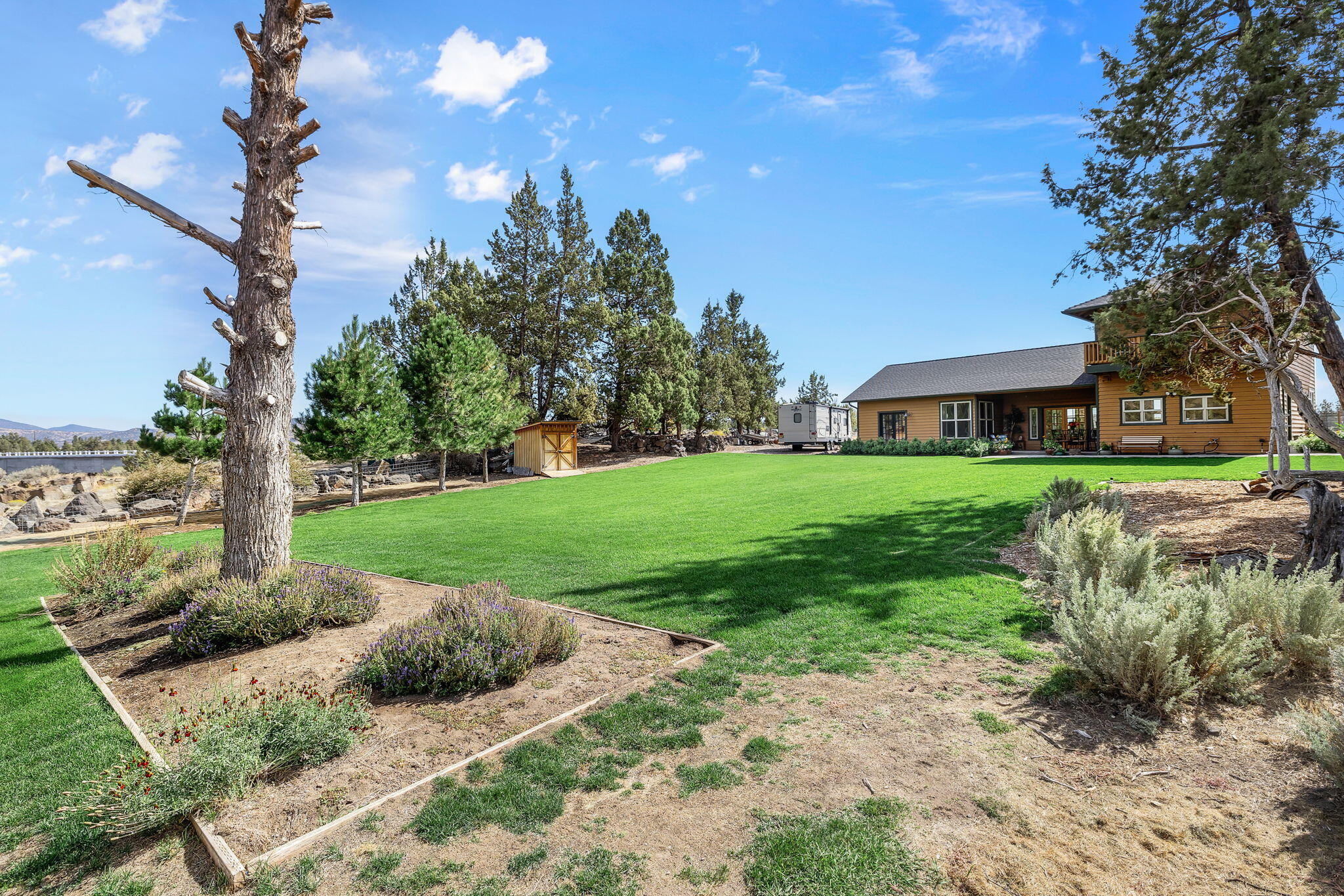 Rock And River - Residential