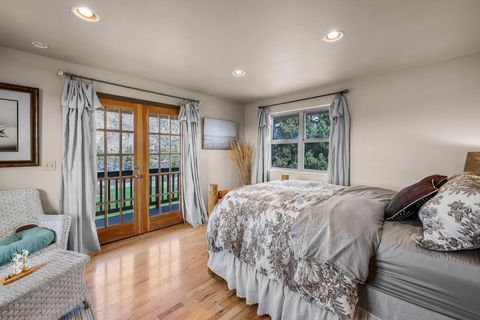 Tiny photo for 3885 NE Xenolith Street, Terrebonne, OR 97760 (MLS # 220213035)