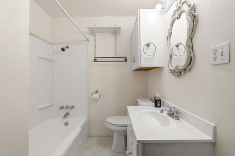 Tiny photo for 1924 Myers Lane, Medford, OR 97501 (MLS # 220212018)