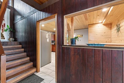 Tiny photo for 975 NW Starlite Place, Grants Pass, OR 97526 (MLS # 220213854)