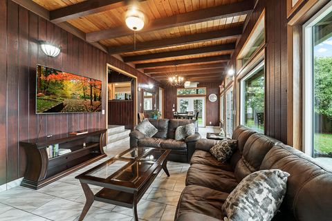 Tiny photo for 975 NW Starlite Place, Grants Pass, OR 97526 (MLS # 220213854)