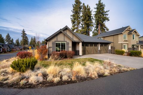 Tiny photo for 60414 Hedgewood Lane, Bend, OR 97702 (MLS # 220213116)